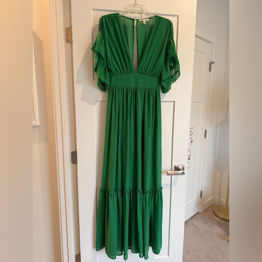 Elegant Green Maxi Dress